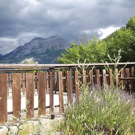 Apartment Confortable Avec Terrasse A Pra Loup, Proche Pistes - Fr-1-165a-70 *